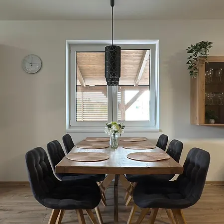 Дом отдыха By The Pool & Garden Mukarov (Prague-East)