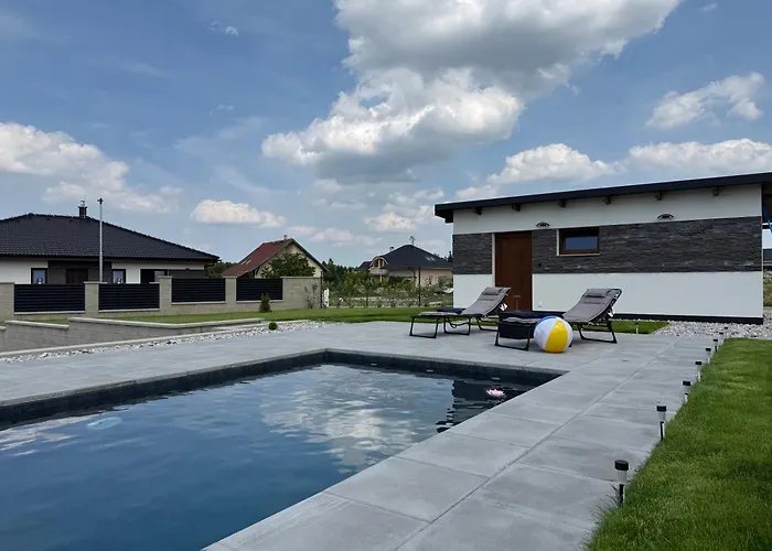 By The Pool & Garden Mukarschow